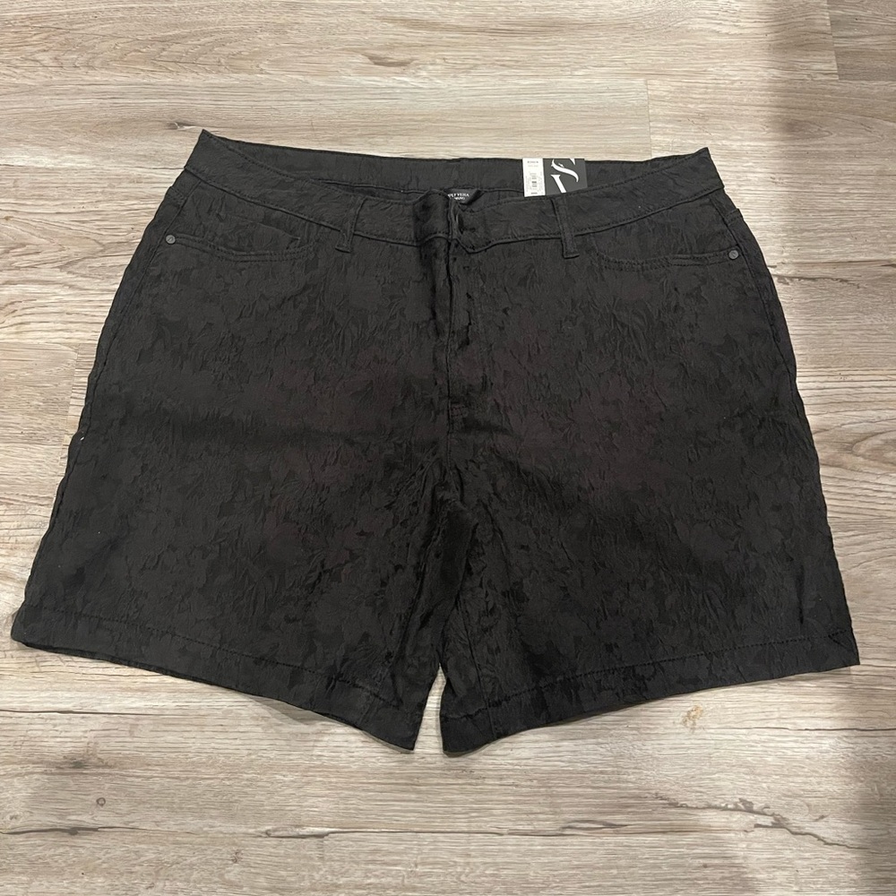NWT Simply Vera | Vera Wang Jacquard Bermuda Shorts|